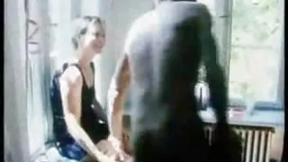 Usando os melhore videos pornos um brinquedo sexual para levar os homens ao orgasmo