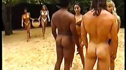 Essas garotas dão ao homem uma experiência sexual inesquecível melhor video para bater uma punheta