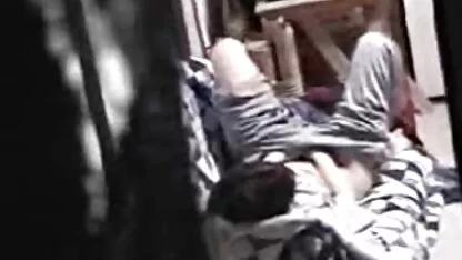 Loira no quadro da vagina fundida profundamente no melhores videos de menage diretor linga