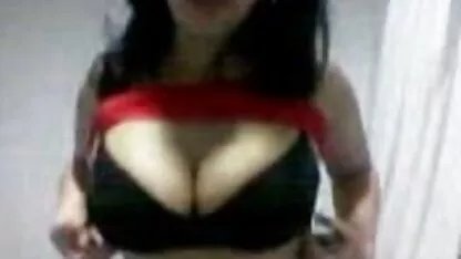 Planta menina se xvideos melhores gozadas masturba no banheiro