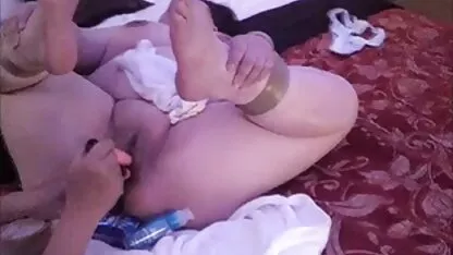 Menina de cabelos negros concordou em ter sexo melhores videos porno brasileiro com homens adultos que são obesos