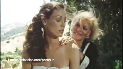 Ébano o melhor do pornô doido gozada na vagina de uma menina branca